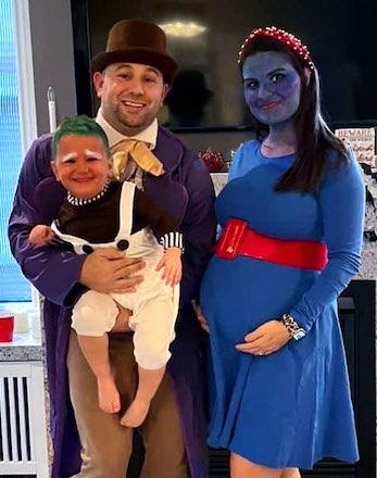 DIY Pregnant Halloween Costume Violet Willy Wonka