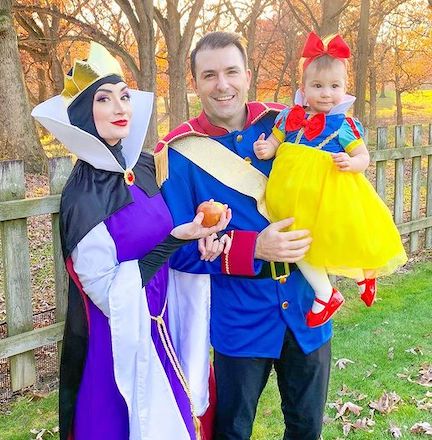 Disney Family Halloween Costumes With Toddler Girl Snow White