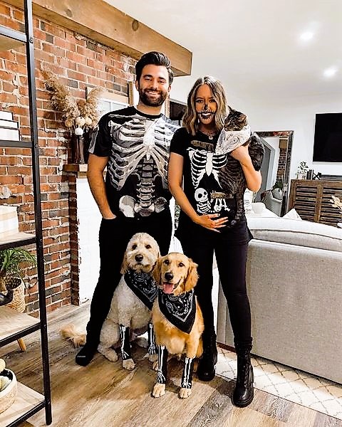 Family and Dog Costumes Skeletons