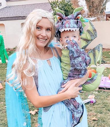 Mom and Baby Halloween Costume Game of Thrones Daenerys and Dragon