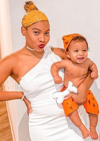Creative Mom and Baby Halloween Costumes Wilma and Bamm-Bamm