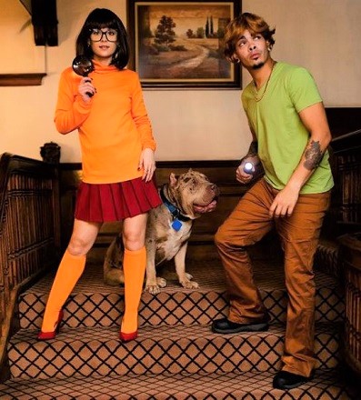 Movie Couples Costumes Velma and Shaggy