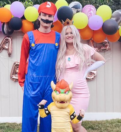 Pregnant Halloween Costume Princess Peach