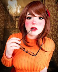 55 Best Teen Halloween Costumes for Girls and Guys,