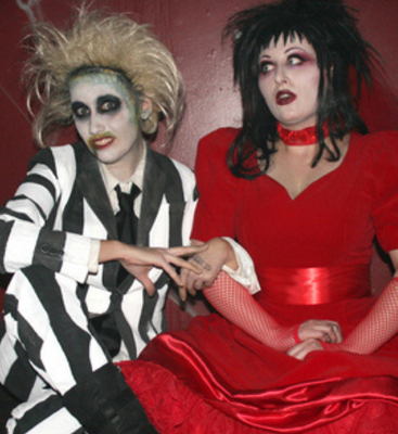 Sexy DIY Devil Halloween Costume Guide.