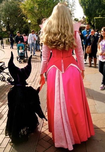 Mom and Daughter Disney Halloween Costumes Princess Aurora and Maleficent