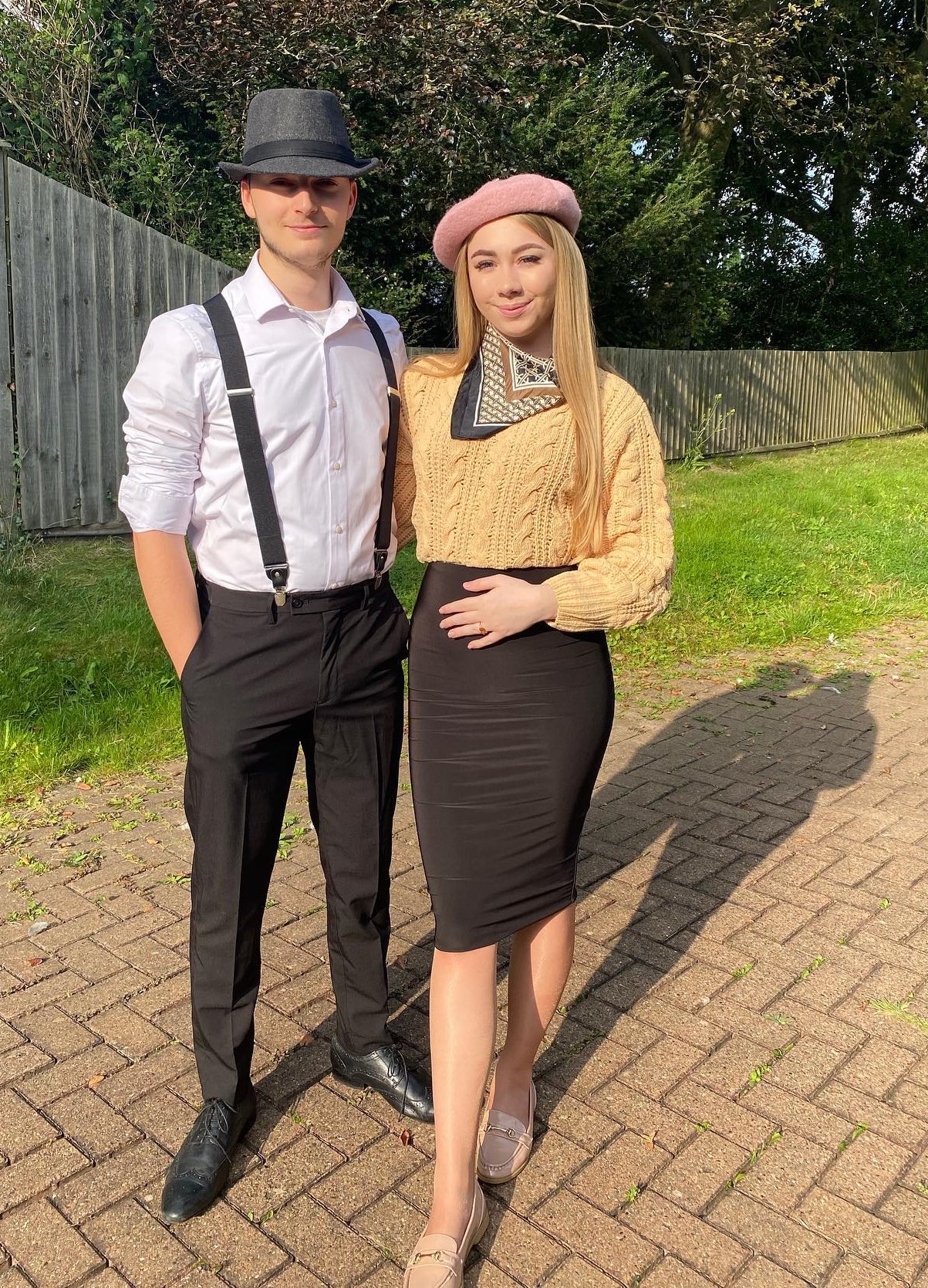 DIY couples costumes Bonnie and Clyde