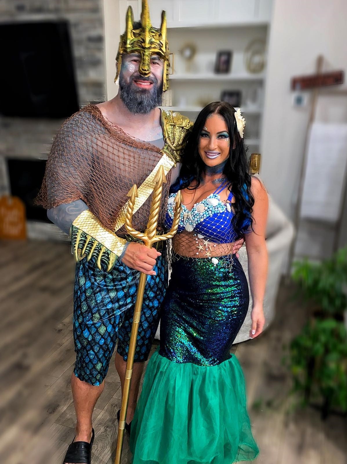 DIY Couples Halloween Costumes Mermaids
