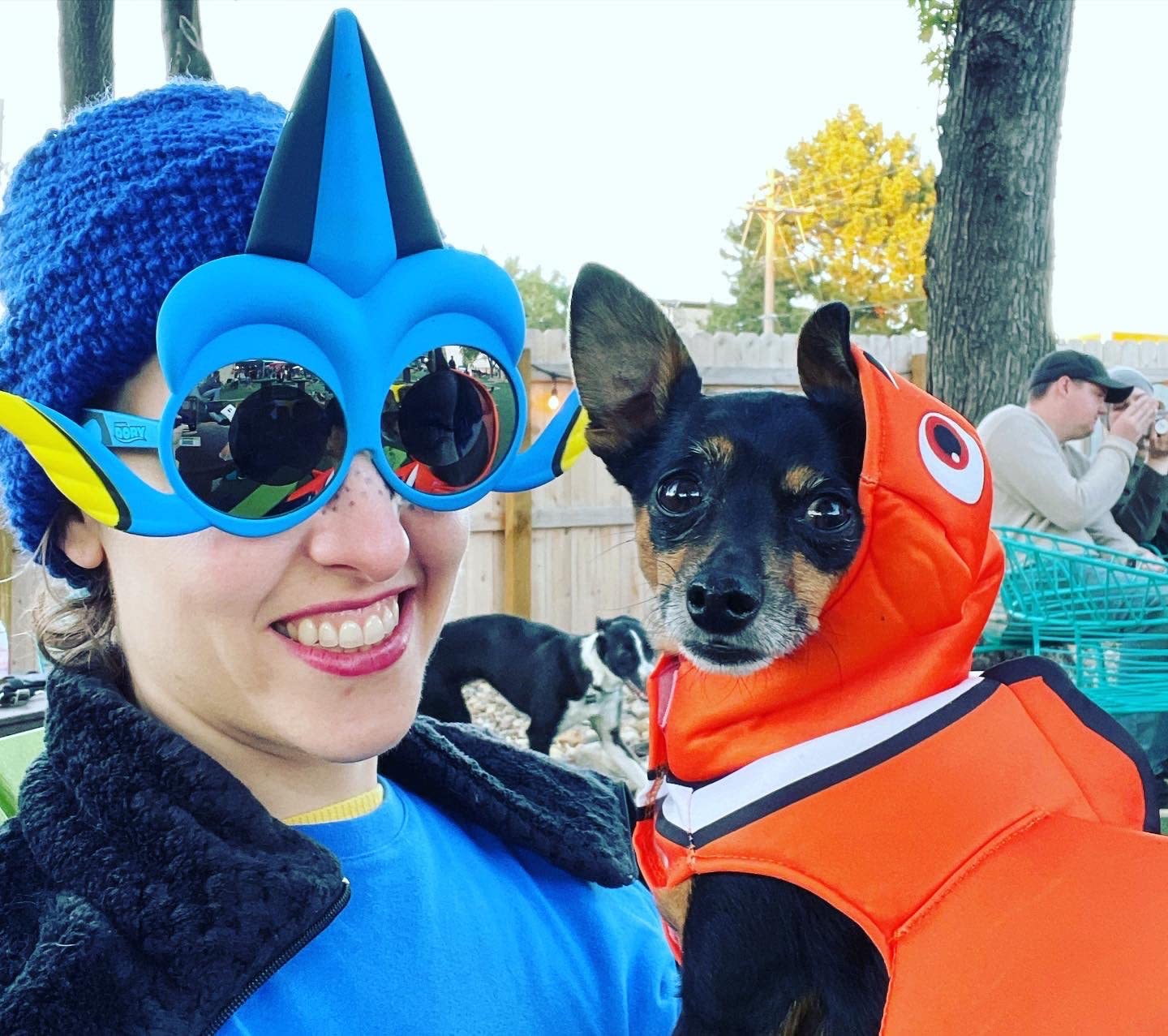 Disney Dog and Owner Costumes Finding Nemo