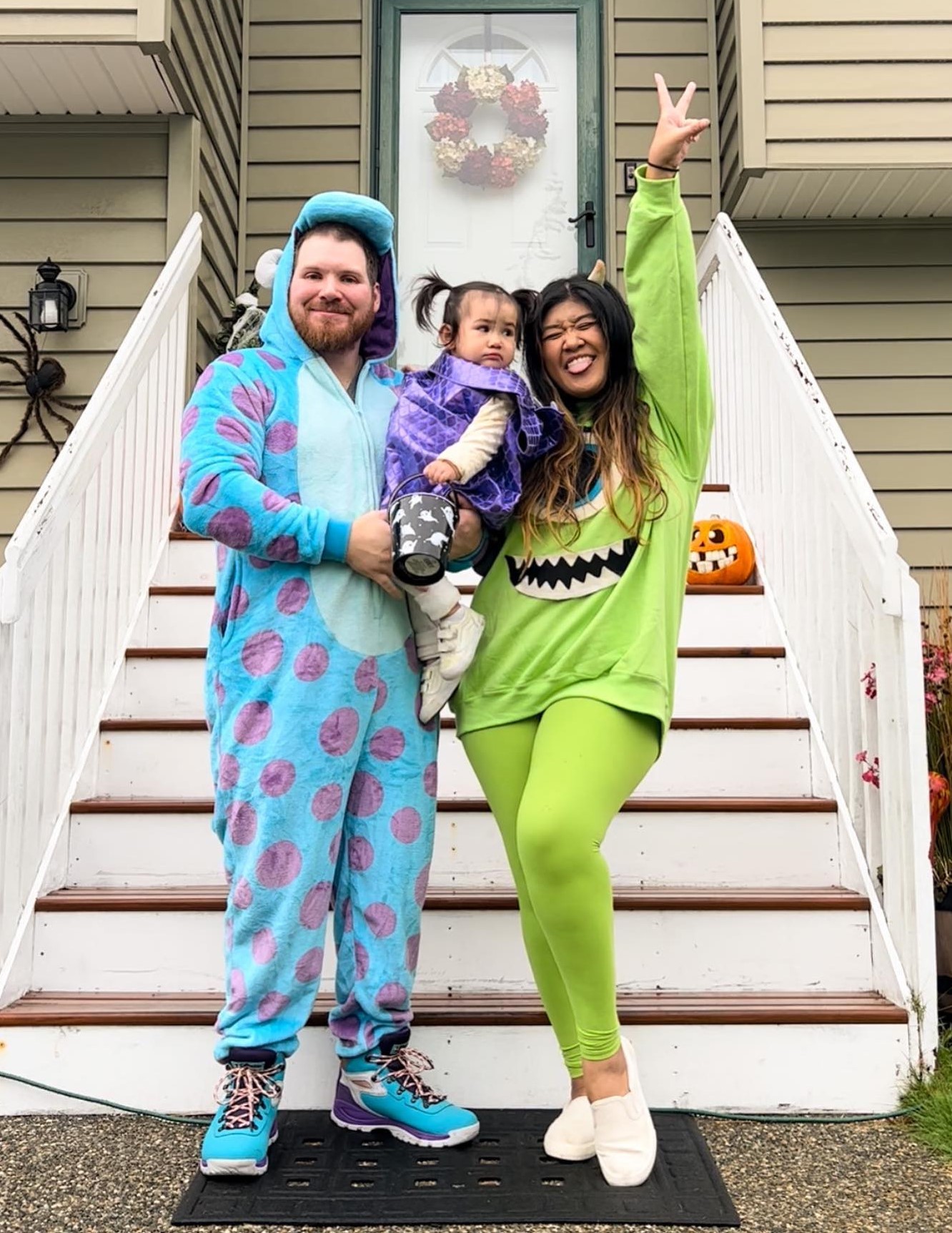 Disney Couple Costumes Monsters Inc. Sully and Mike