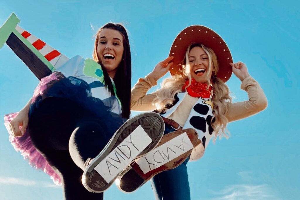 Best Teenage Girl Halloween Costumes that ROCK!
