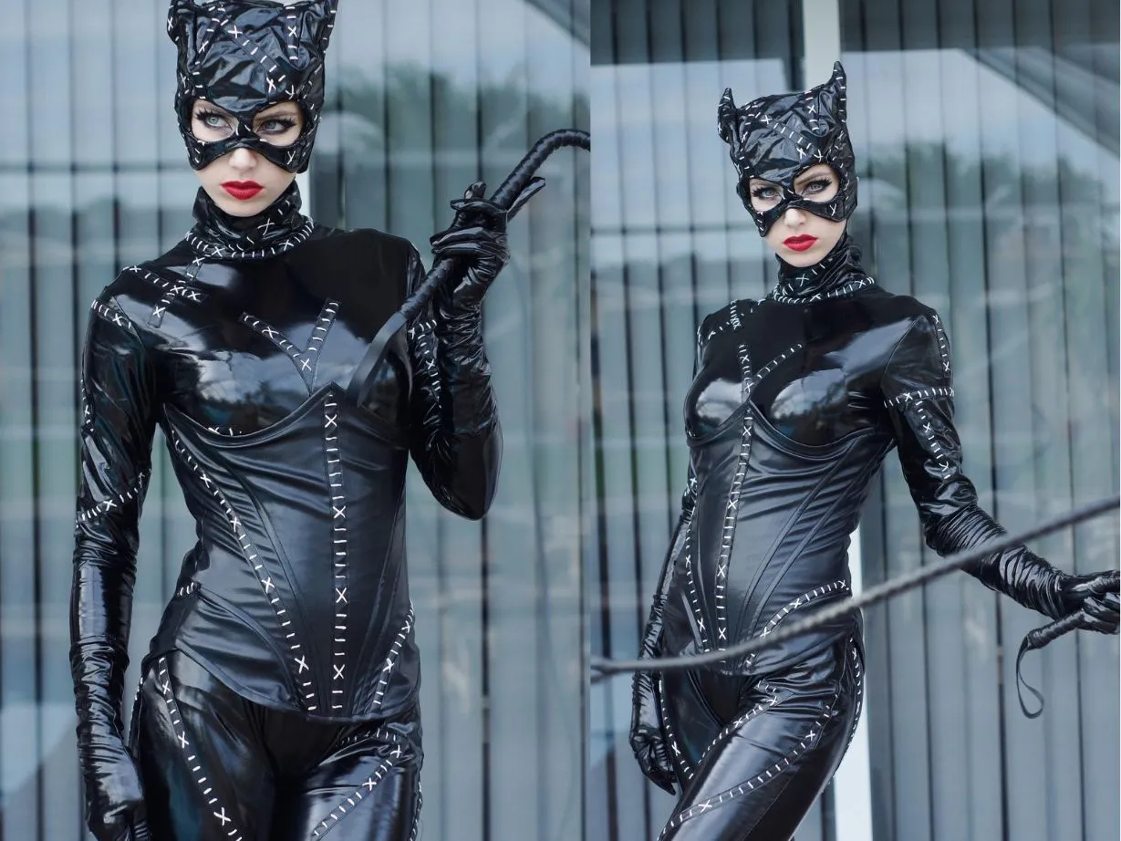 Michelle Pfeiffer Catwoman costume