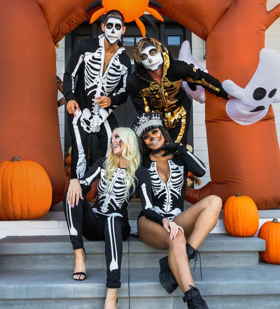 adult family Halloween costumes + family Skeleton costumes