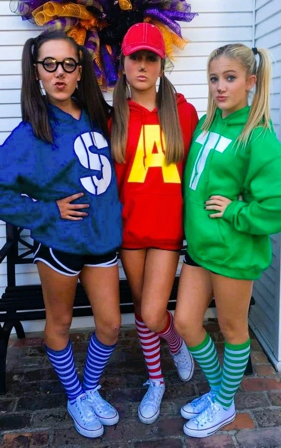 teenage girl group costumes Alvin and the Chipmunks