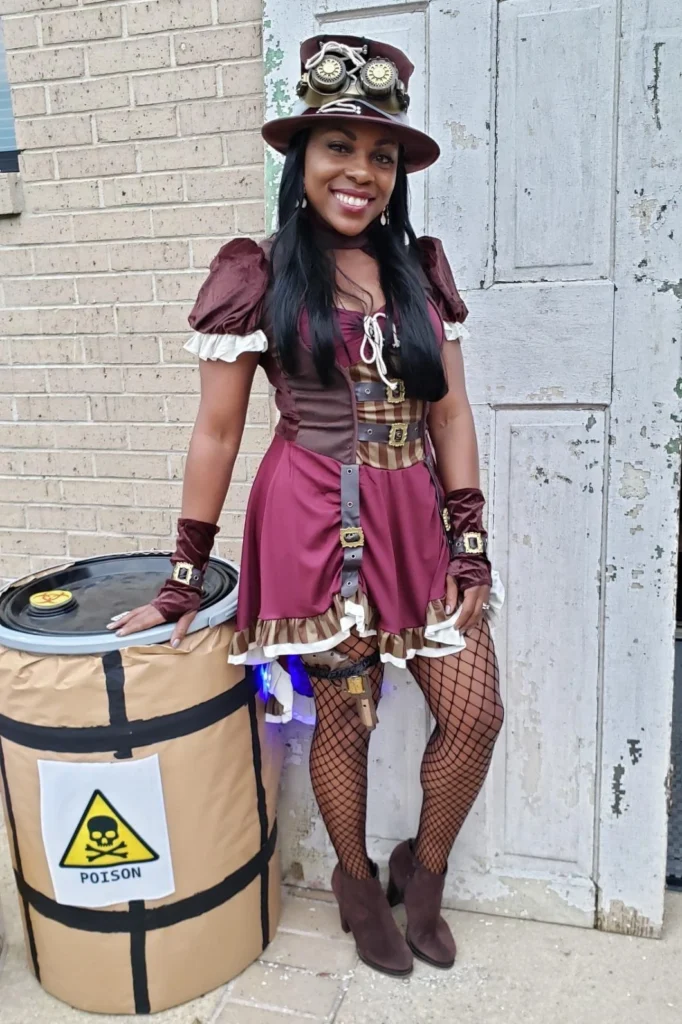 Steampunk costume with fishnets